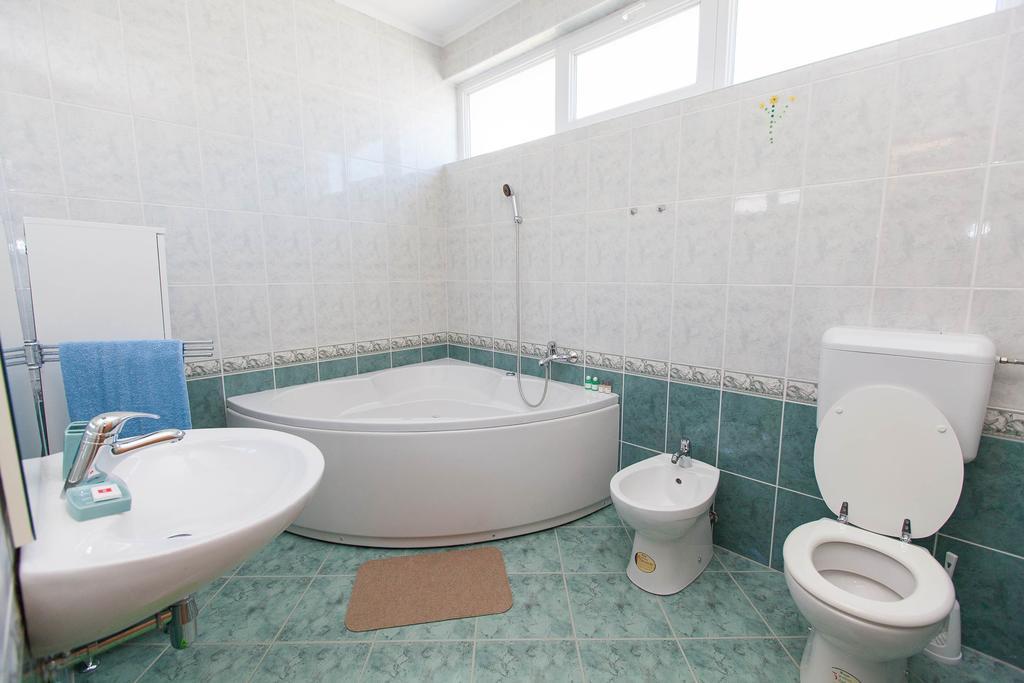 דראמליי Apartmani Turudic מראה חיצוני תמונה