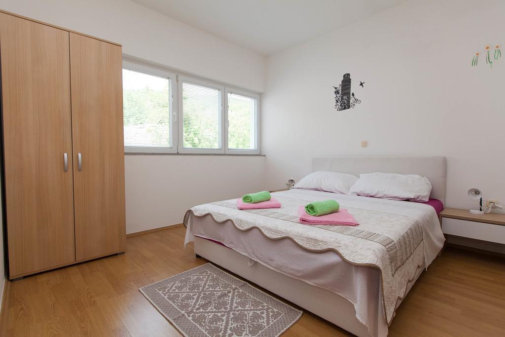 דראמליי Apartmani Turudic מראה חיצוני תמונה